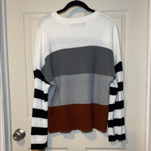 Woman’s Color Block Sweater Long Sleeve Crewneck Striped Size Large - Picture 5 of 9